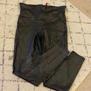 Spanx Faux Leather leggings xl